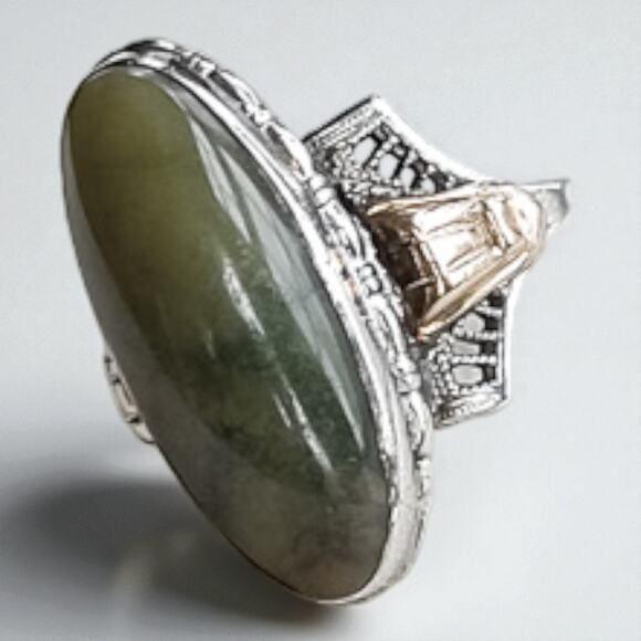 Vintage 925 Silver Nephrite Jade Ring Gold Fill Accent Size 7.5 Oval Stone - Picture 3 of 10